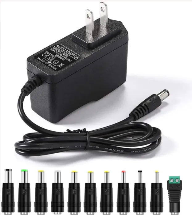 Adaptador universal 9V 2A varios plug